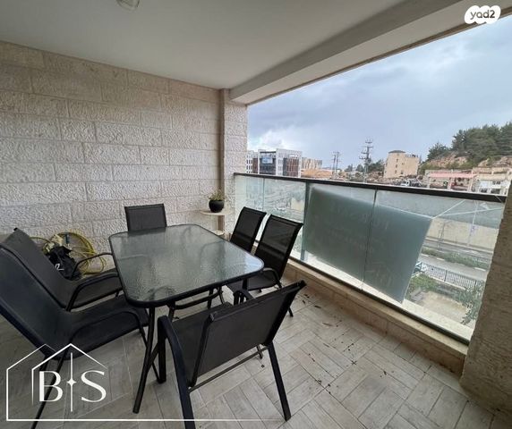 דירה, שדרות החוצבים, נופי החורש, מבשרת ציון