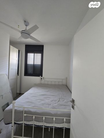 דירה, דרך בן גוריון, בת ים