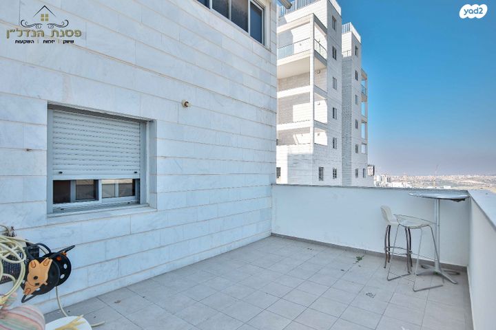 דירה, אליהו הנביא, פסגות אפק, ראש העין