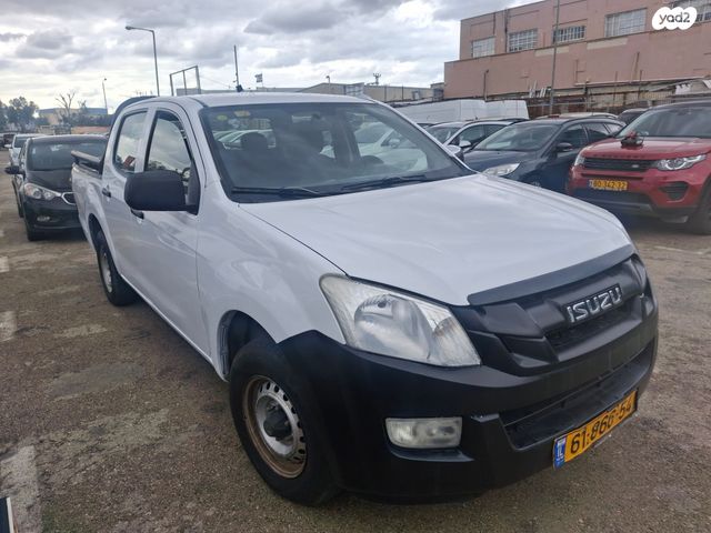 מודעת רכב איסוזו די-מקס