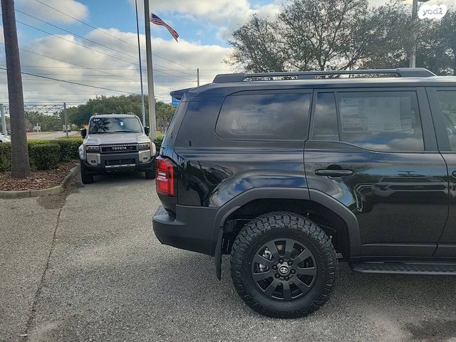 טויוטה לנד קרוזר