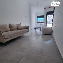 מעפילי אגוז 9