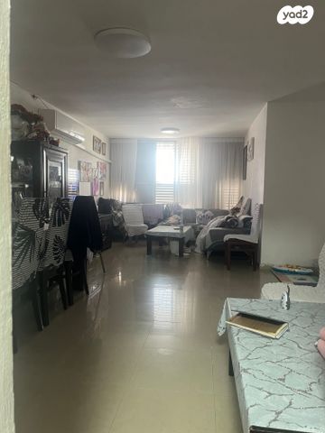 דירה, הורד, קרית גיורא, אור יהודה