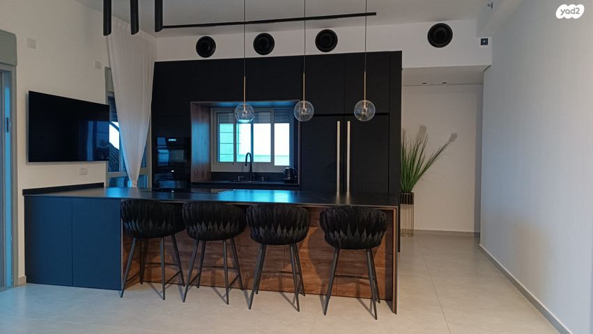 גג/ פנטהאוז, חרמון 16, נאות שז"ר, יבנה