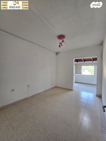 דירת גן, רמת יקנעם, יקנעם עילית