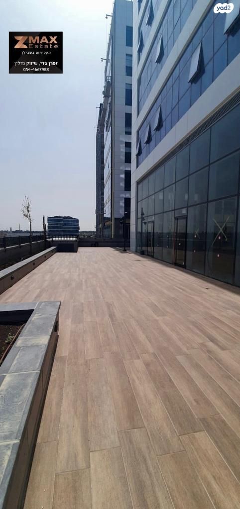 חנויות/ שטח מסחרי, חולון