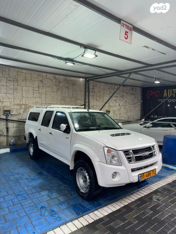 מודעת רכב איסוזו די-מקס