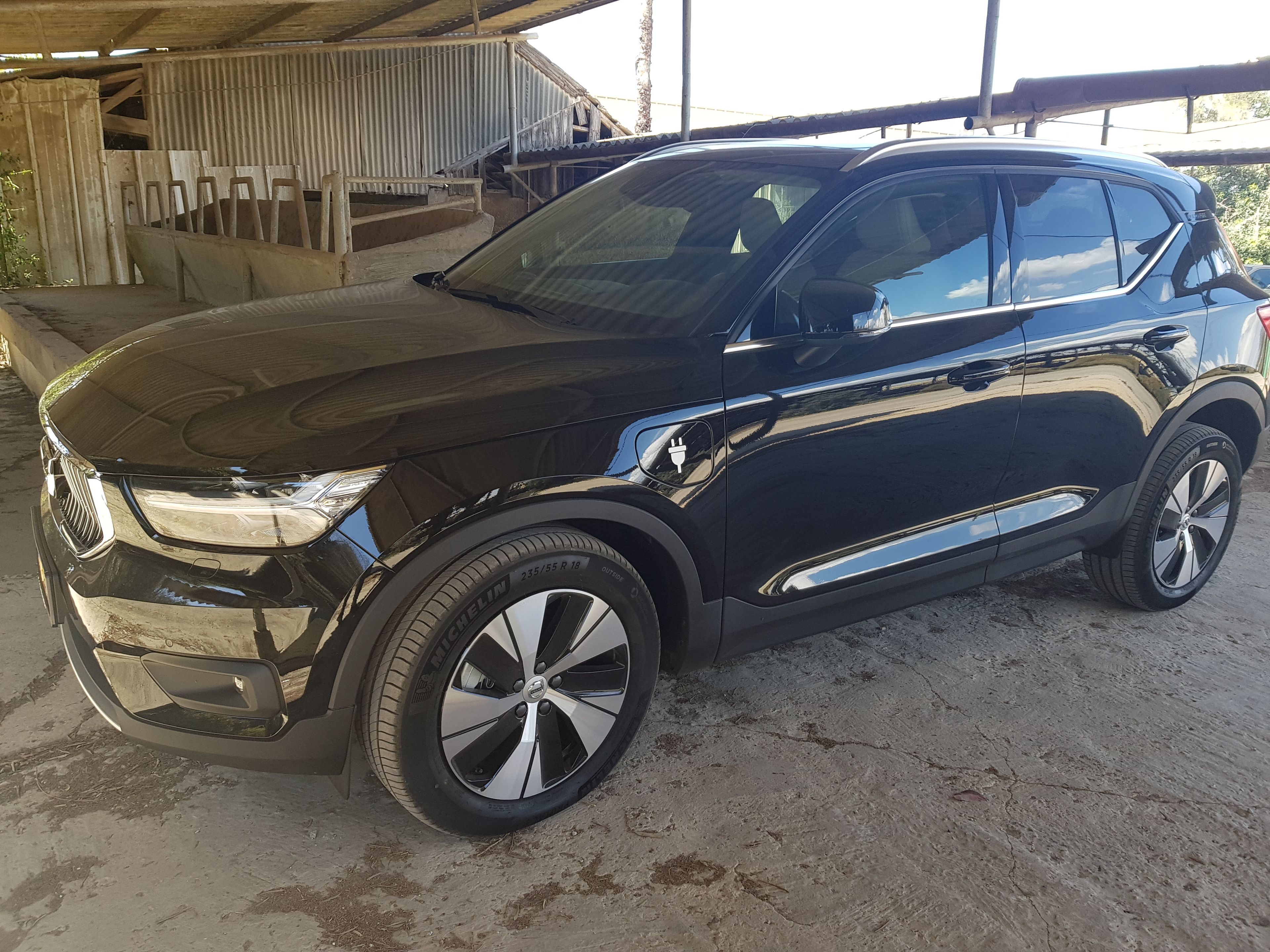 מודעת רכב וולוו XC40