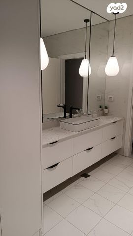 גג/ פנטהאוז, חרמון 16, נאות שז"ר, יבנה