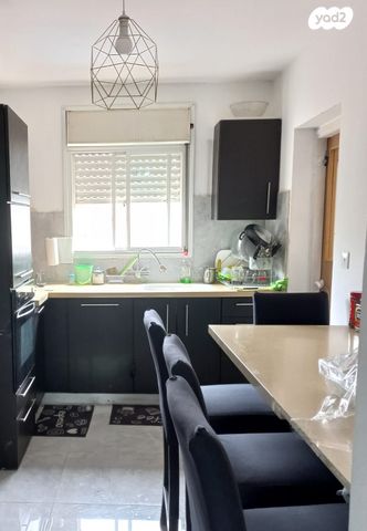 דירה, הנשר 3, קרית רבין, נתניה