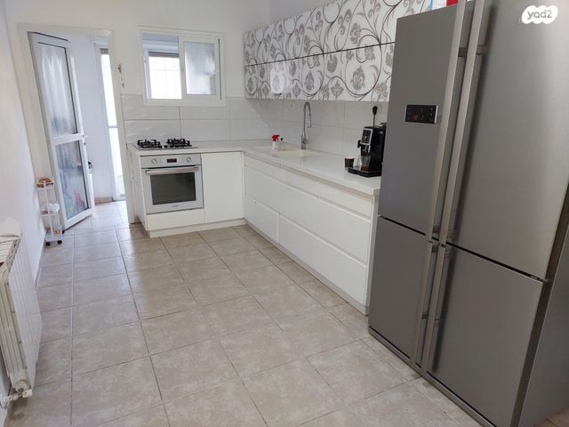 דירת גן, אליהו מרידור 37, פסגת זאב, ירושלים