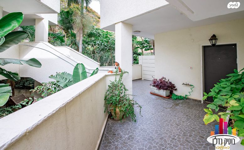 גג/ פנטהאוז, פנחס רוזן 1, הרצליה ב', הרצליה