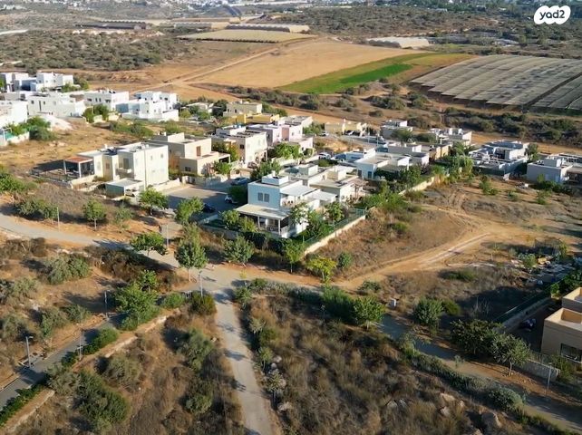 בית פרטי/ קוטג', אליאב