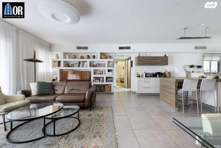 דירה, התורן, נאות רבין, יבנה