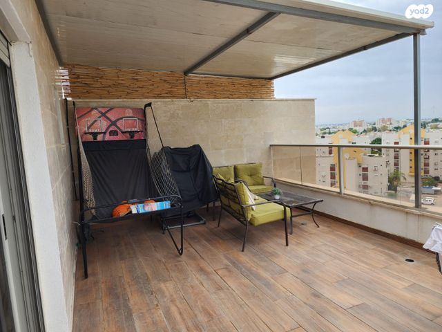 גג/ פנטהאוז, ניסן 24, נווה הדרים, אשקלון