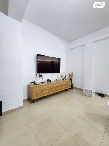 בית פרטי/ קוטג', חדרה