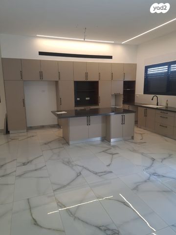 בית פרטי/ קוטג', גומא 13, קרית מנחם, אופקים