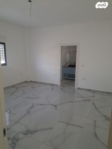 בית פרטי/ קוטג', גומא 13, קרית מנחם, אופקים