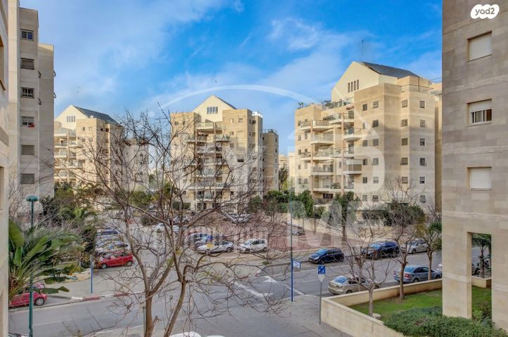 דירה, יוסף, קרית השרון, נתניה