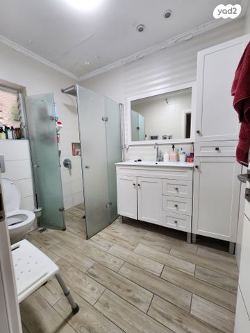 בית פרטי/ קוטג', חדרה