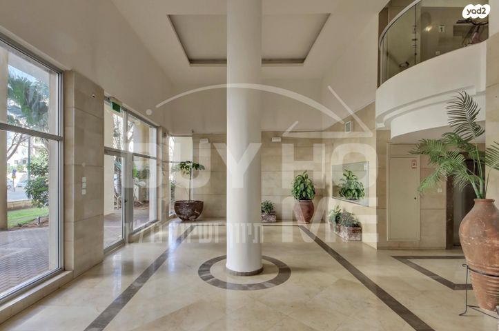 דירה, יוסף, קרית השרון, נתניה