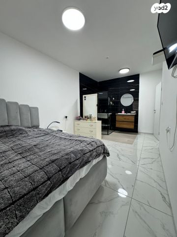 דירת גן, כינרת, בית וגן, קרית אתא