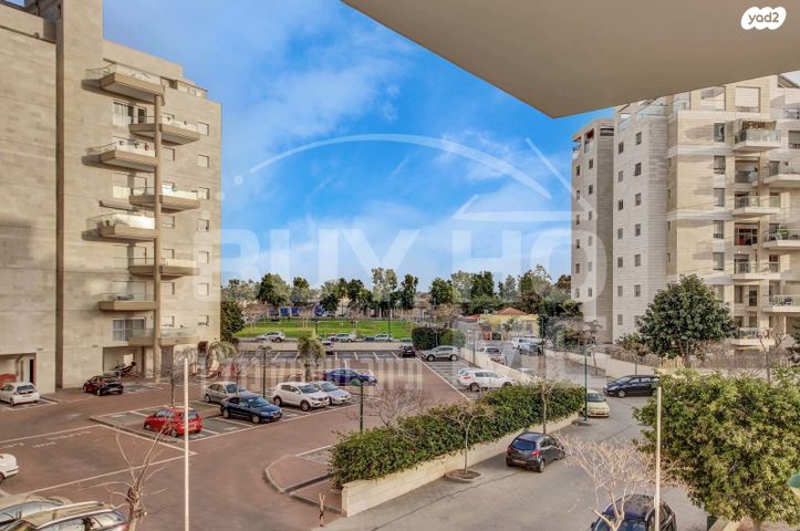 דירה, יוסף, קרית השרון, נתניה