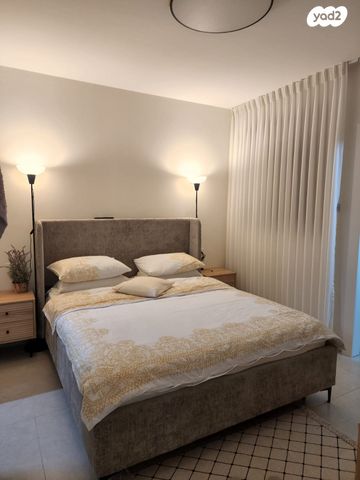 גג/ פנטהאוז, ניסן 24, נווה הדרים, אשקלון