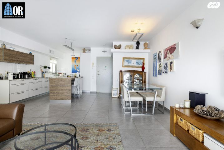 דירה, התורן, נאות רבין, יבנה