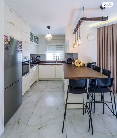 דירה, ההגנה 8, עמידר, נהריה