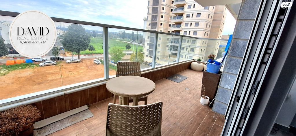 דירה, נחל פרת 1, אחוזת דניה, חדרה