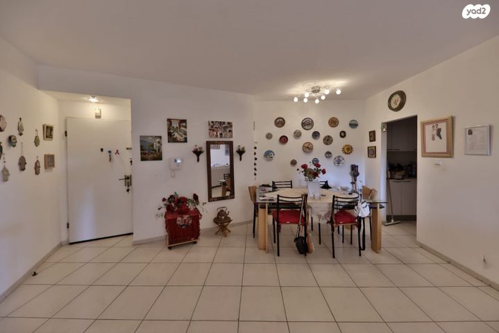 דירה, שדרות הבנים, הפרפר, קרית ביאליק