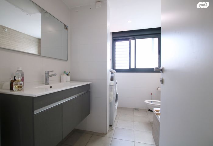 דירה, דרך עכו חיפה, מרכז העיר, סביניה, הוותיקה, קרית ביאליק