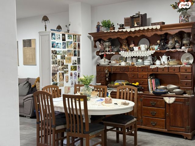 דירת גן, בלוך 5, בורוכוב, גבעתיים