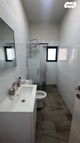 דירה, השומר, העיר התחתית, ואדי סאליב, חיפה