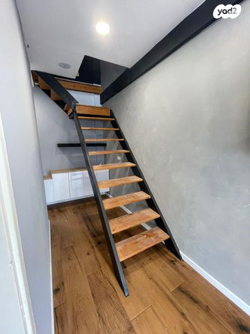 חנויות/ שטח מסחרי, ראובן ברקת, צפון מזרח מרכז העיר, נתניה