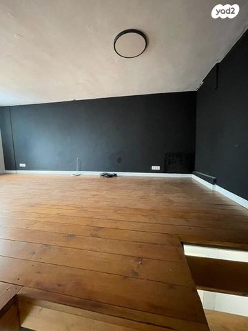 חנויות/ שטח מסחרי, ראובן ברקת, צפון מזרח מרכז העיר, נתניה