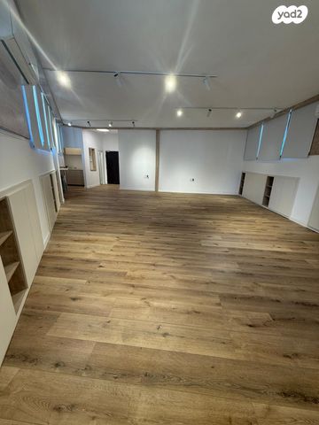 משרדים, רמת גן