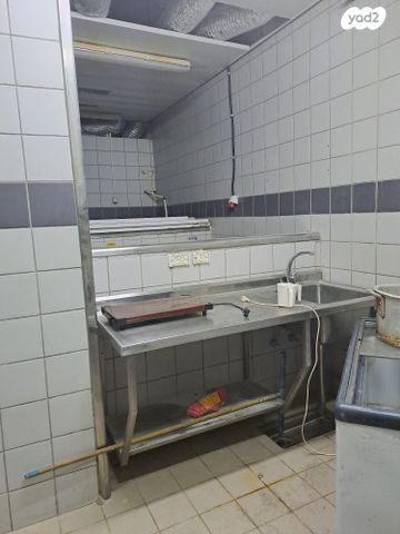 חנויות/ שטח מסחרי, יפו 212, מקור ברוך, ירושלים