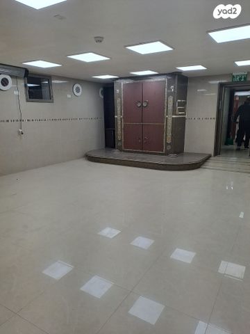 חנויות/ שטח מסחרי, יפו 212, מקור ברוך, ירושלים