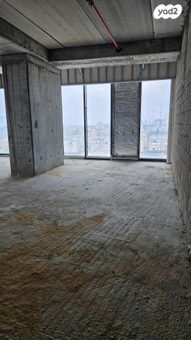 משרדים, הרב ניסנבאום 37, בת ים