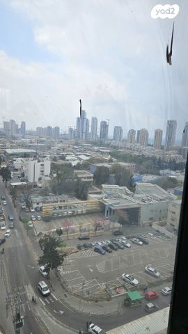 משרדים, הרב ניסנבאום 37, בת ים