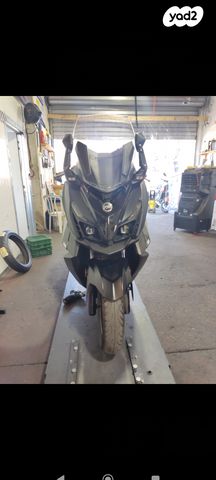 סאן יאנג קרוזים 300 אלפא