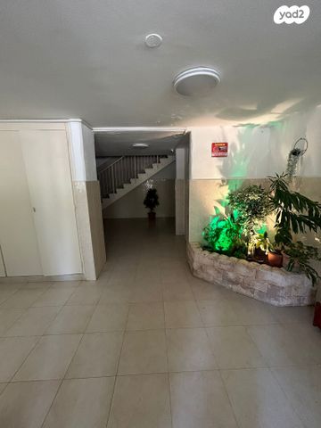 דירה, רחבת השל"ה, שכונה י"א, באר שבע