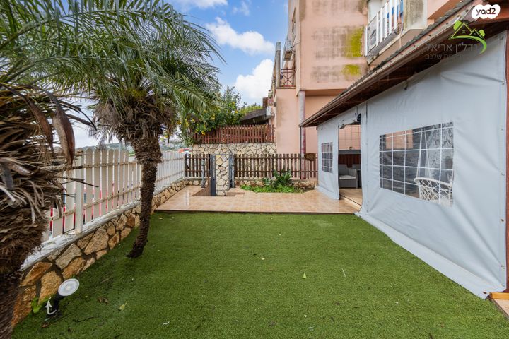 דירת גן, דרך הציונות 53, אריאל