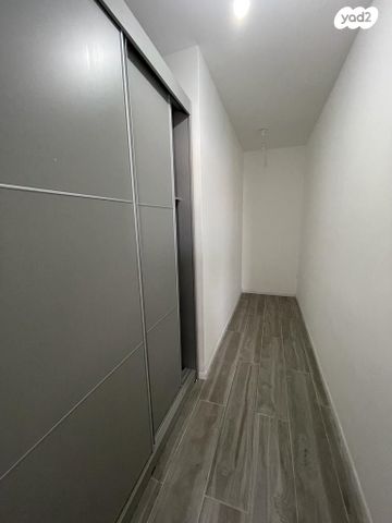 גג/ פנטהאוז, עולי הגרדום 19, שכונה ג', באר שבע