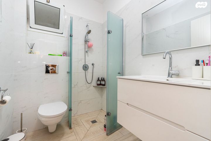 דירה, היובל, אור עקיבא