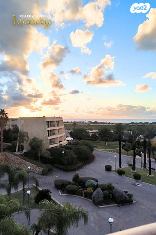 דירה, נאות גולף, קיסריה