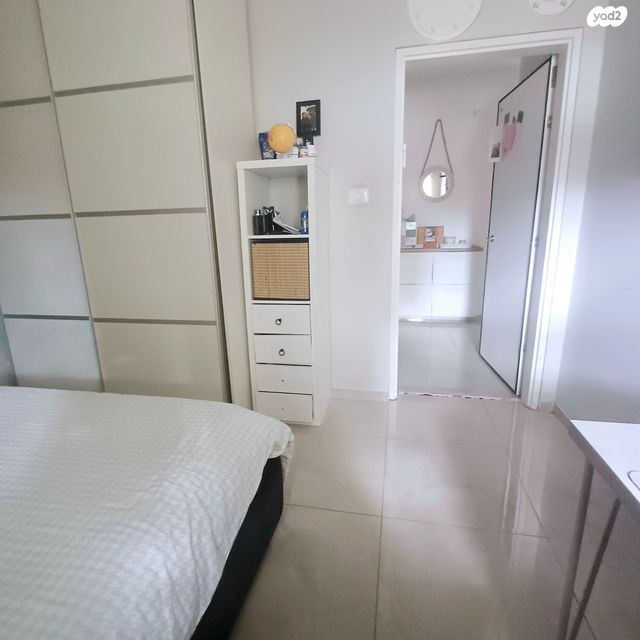 דירה, עמנואל זיסמן, חומת שמואל, הר חומה, ירושלים