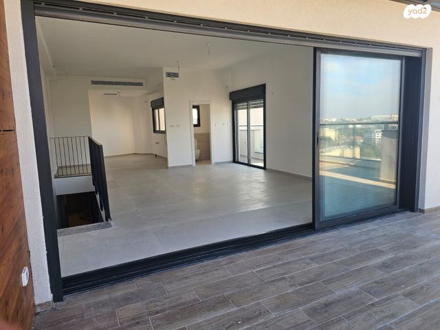 גג/ פנטהאוז, תל אביב יפו